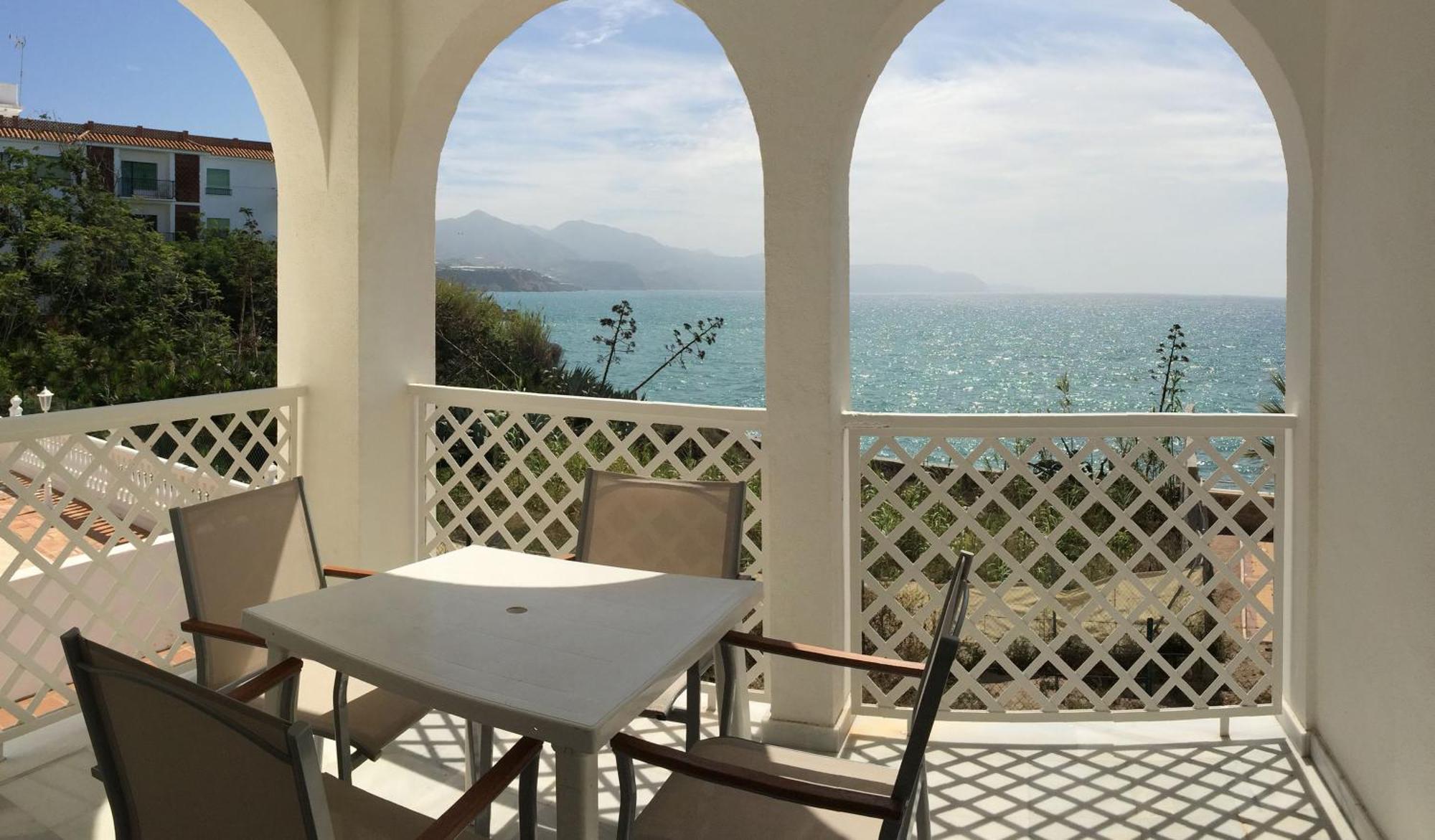 Fuentes De Nerja Apartment Luaran gambar