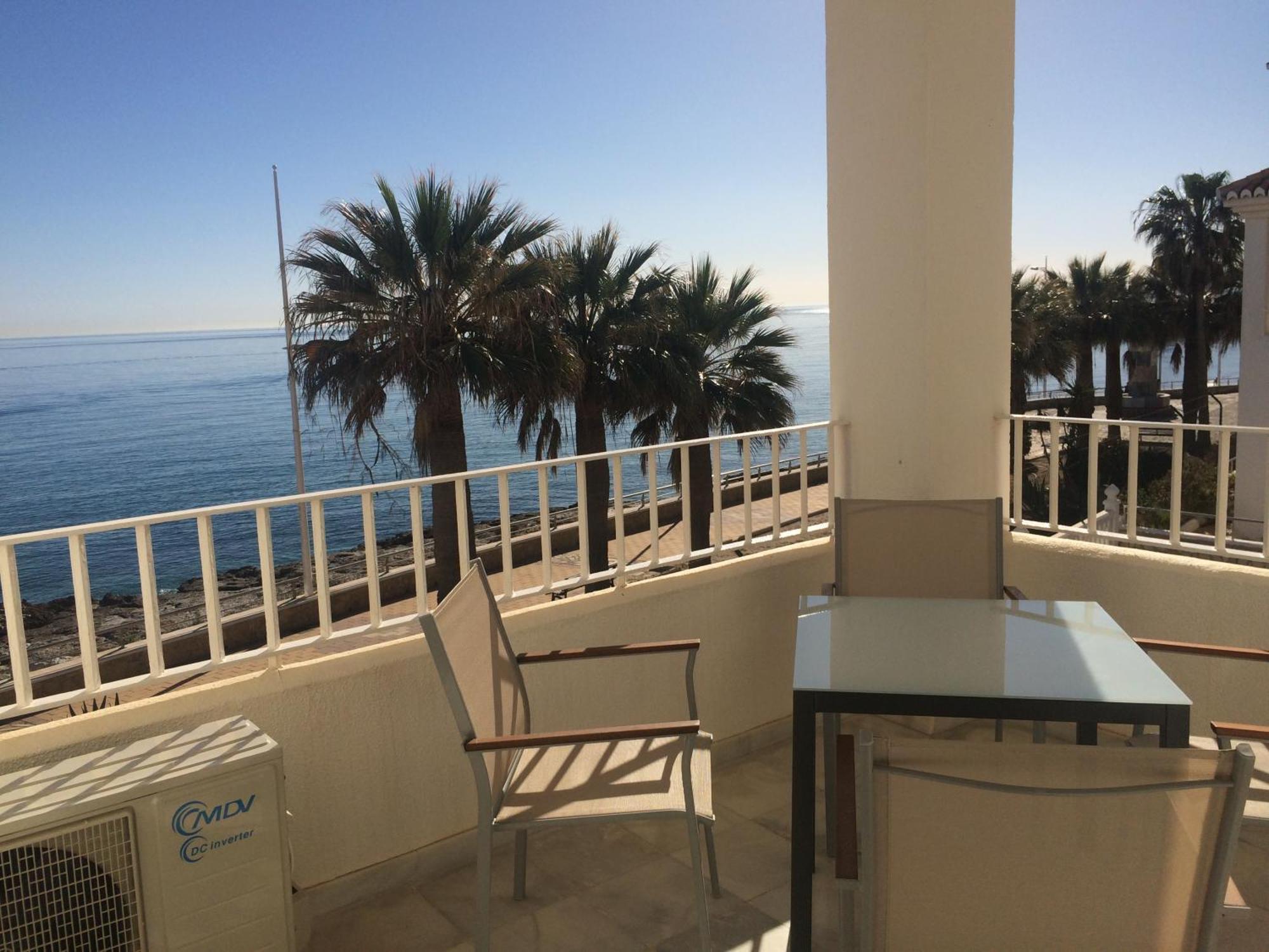 Fuentes De Nerja Apartment Luaran gambar